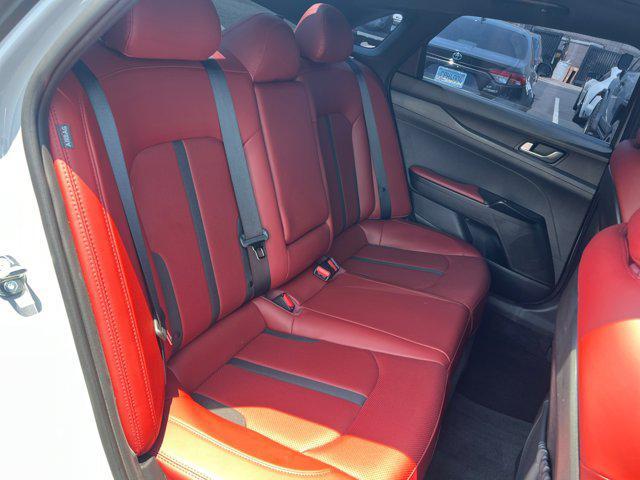 Photo of 2023 Wolf Gray Kia K5