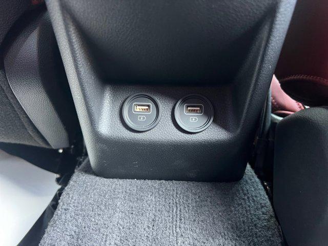 Photo of 2023 Wolf Gray Kia K5