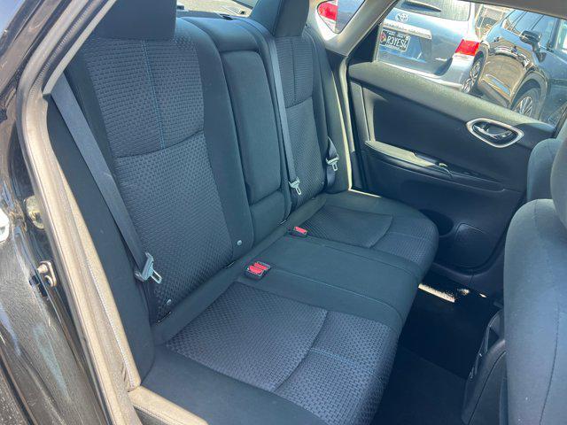 Photo of 2019 Super Black Nissan Sentra