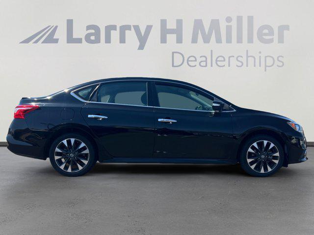 Photo of 2019 Super Black Nissan Sentra