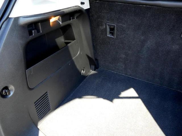 Photo of 2014 White Pearl Tricoat Buick Encore