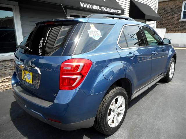 Photo of 2017 Patriot Blue Metallic Chevrolet Equinox