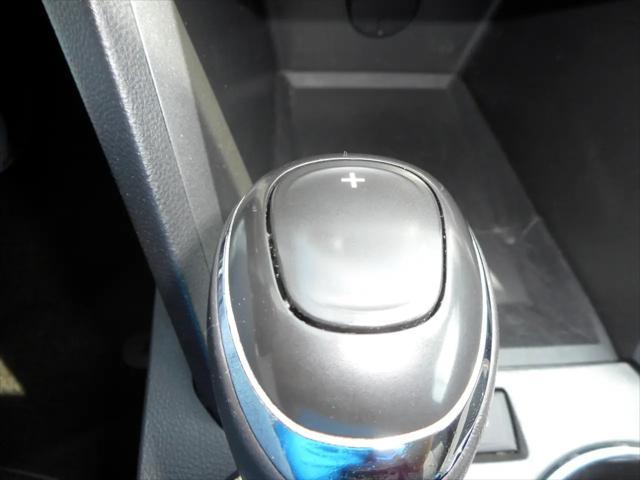 Photo of 2017 Patriot Blue Metallic Chevrolet Equinox
