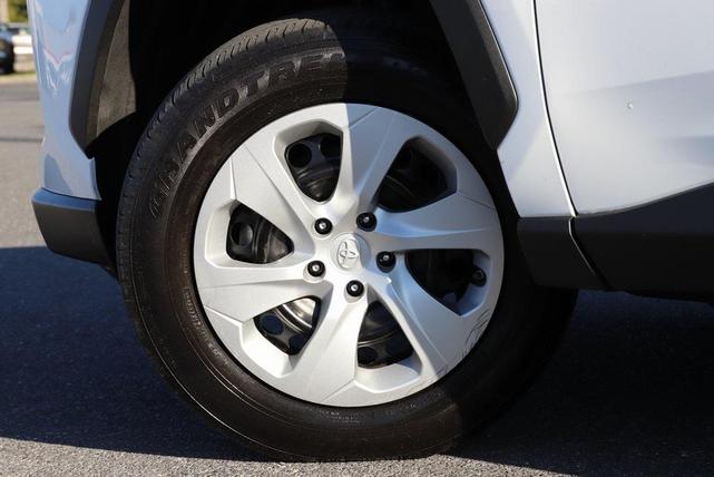 Photo of 2024 Ice Toyota RAV4