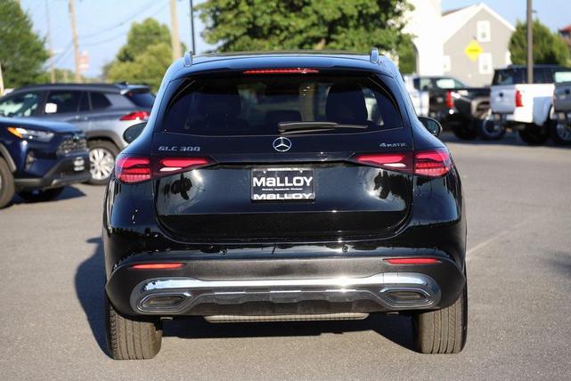 Photo of 2025 Black Mercedes-Benz GLC 300