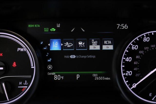 Photo of 2022 Pearl Toyota Camry