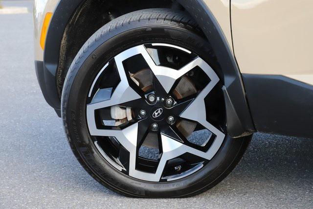 Photo of 2023 California Sand Hyundai SANTA CRUZ