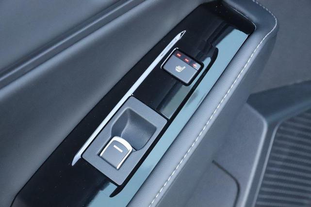 Photo of 2024 Solar Silver Metallic Honda Accord Hybrid