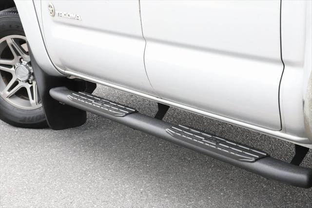 Photo of 2012 Silver Toyota Tacoma