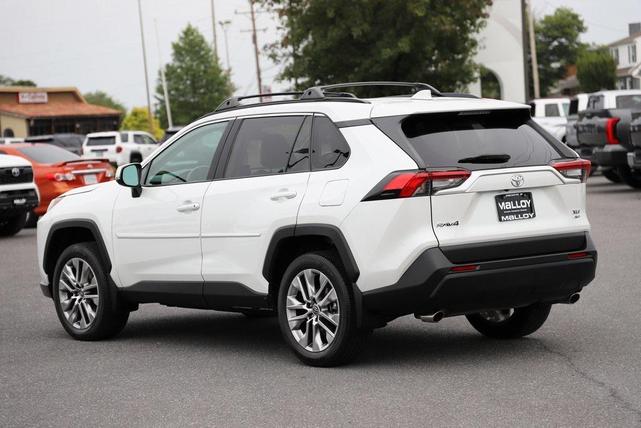 Photo of 2023 Wind Chill Pearl Toyota RAV4