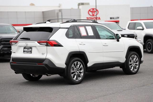 Photo of 2023 Wind Chill Pearl Toyota RAV4