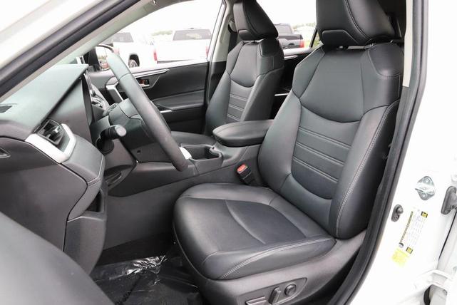 Photo of 2023 Wind Chill Pearl Toyota RAV4