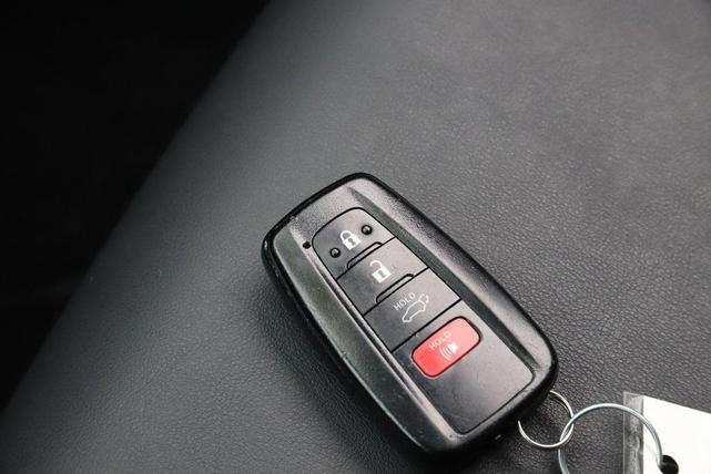 Photo of 2023 Wind Chill Pearl Toyota RAV4