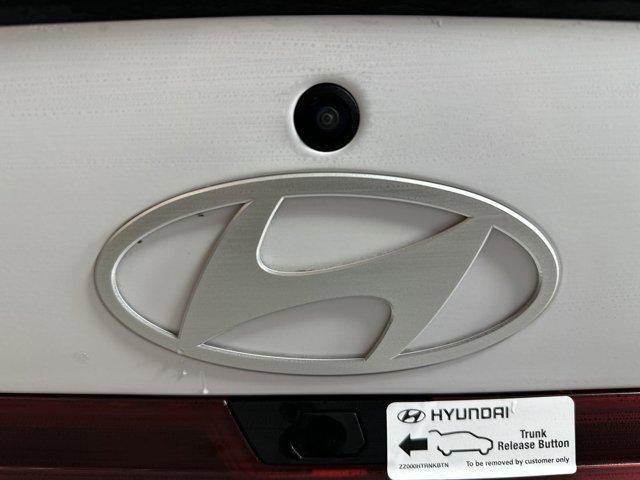 Photo of 2025 Serenity White Hyundai ELANTRA