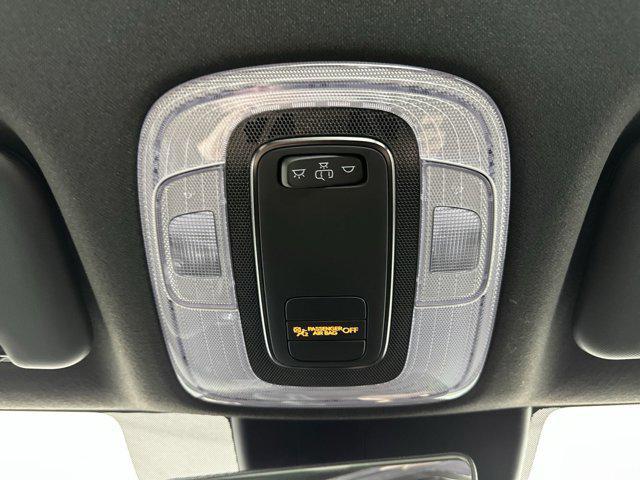 Photo of 2025 Serenity White Hyundai ELANTRA