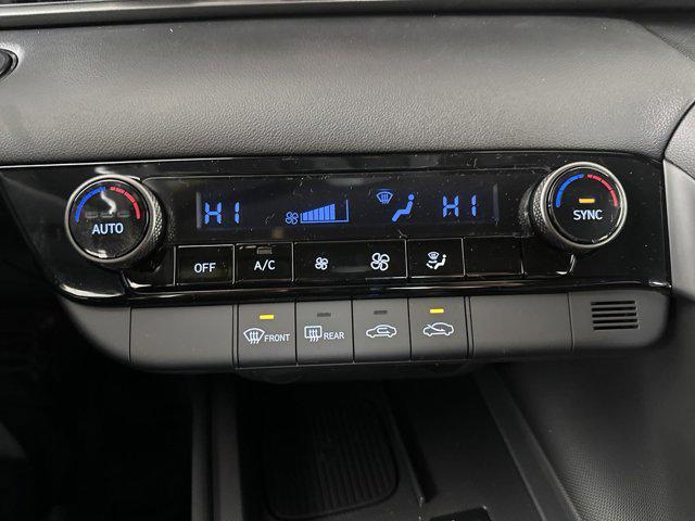Photo of 2025 Serenity White Hyundai ELANTRA