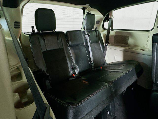 Photo of 2020 White Knuckle Clearcoat Dodge Grand Caravan