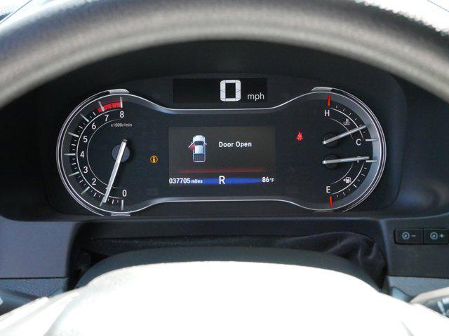 Photo of 2023 Platinum White Pearl Honda Ridgeline