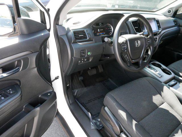 Photo of 2023 Platinum White Pearl Honda Ridgeline