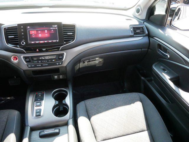 Photo of 2023 Platinum White Pearl Honda Ridgeline