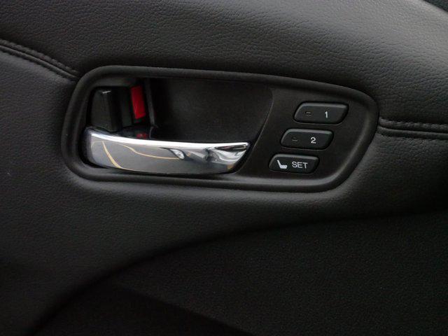 Photo of 2015 Silver Moon Acura RDX