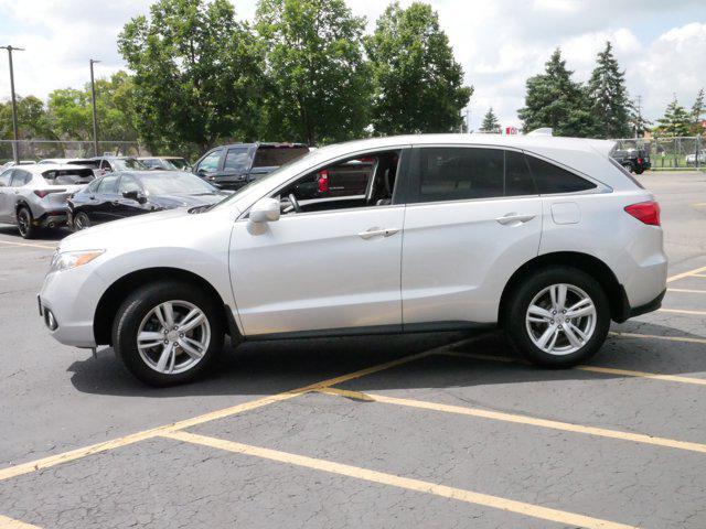 Photo of 2015 Silver Moon Acura RDX