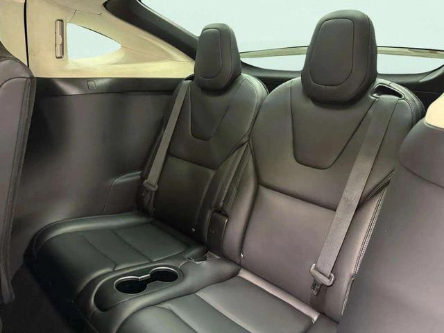Photo of 2018 Deep Blue Metallic Tesla Model X