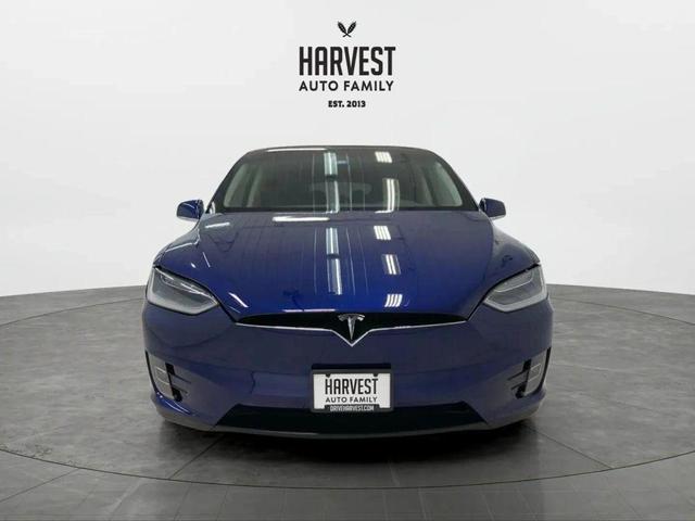 Photo of 2018 Deep Blue Metallic Tesla Model X