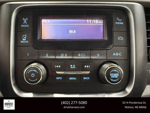 Photo of 2018 Brilliant Black Crystal Pearl RAM 2500