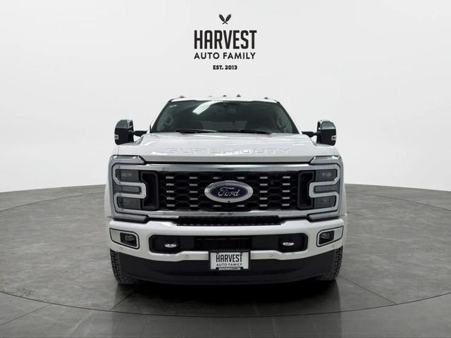 Photo of 2024 Star White Metallic Tri-Coat Ford F-450