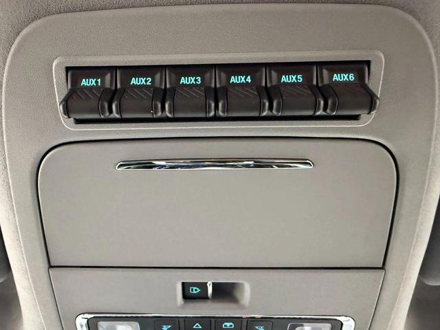 Photo of 2024 Star White Metallic Tri-Coat Ford F-450