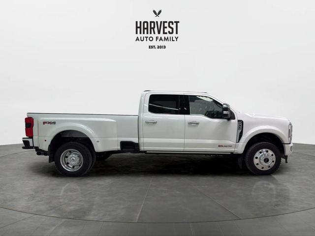 Photo of 2024 Star White Metallic Tri-Coat Ford F-450