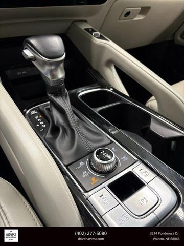 Photo of 2020 Ebony Black Kia Telluride