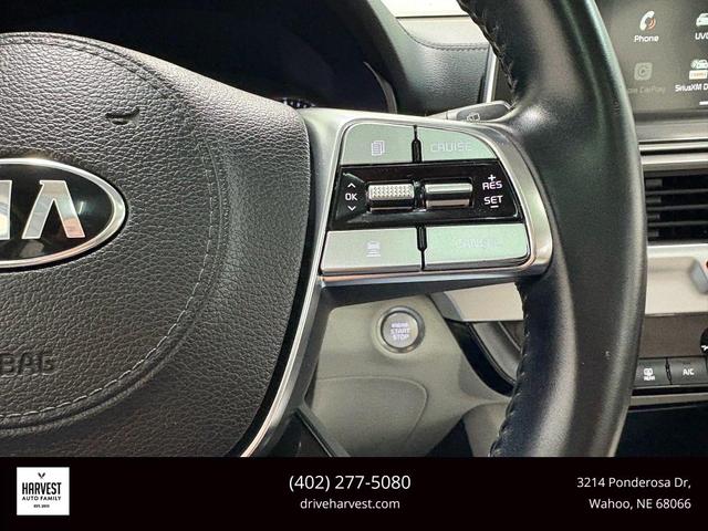 Photo of 2020 Ebony Black Kia Telluride