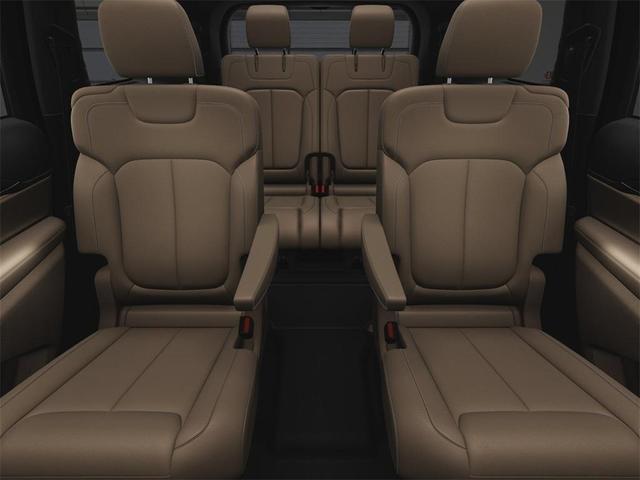 Photo of 2025 Bright White Clearcoat Jeep Grand Cherokee L