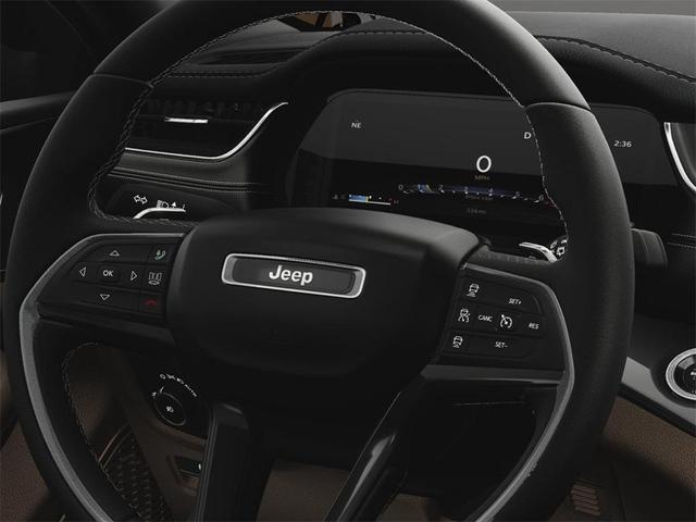 Photo of 2025 Bright White Clearcoat Jeep Grand Cherokee L