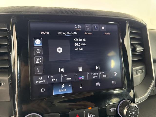 Photo of 2025 Diamond Black RAM 1500