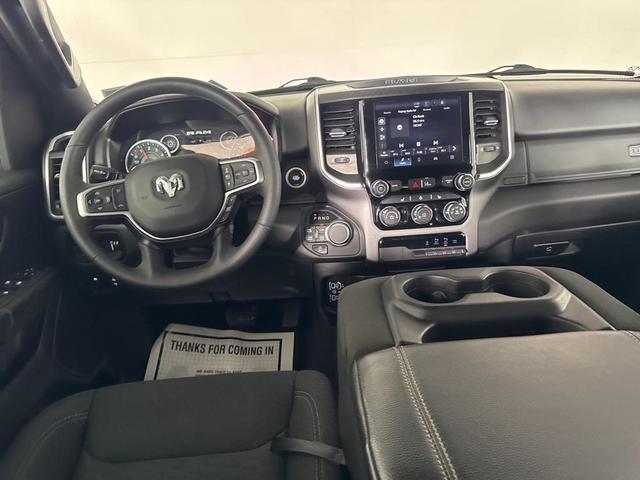 Photo of 2025 Diamond Black RAM 1500