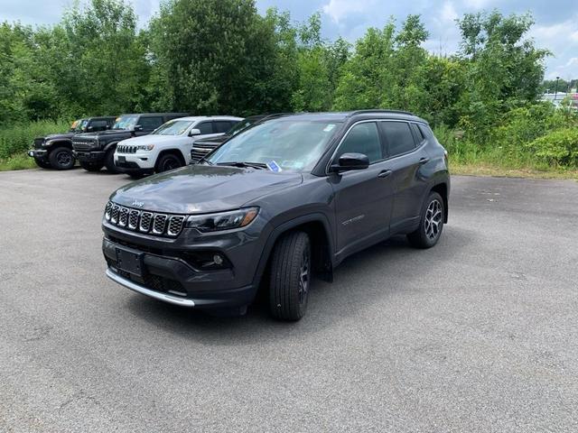 Photo of 2024 Metallic Jeep Compass