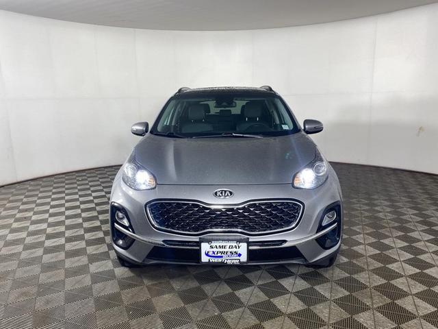 Photo of 2022 Steel Gray Kia Sportage