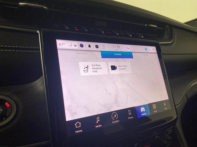 Photo of 2024 Diamond Black Jeep Grand Cherokee L