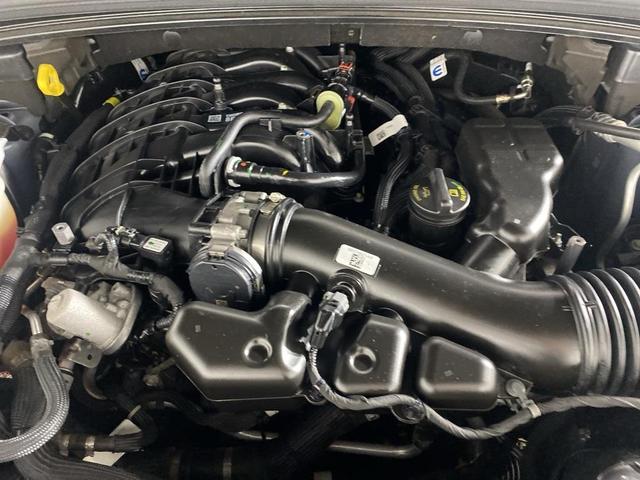 Photo of 2024 Diamond Black Jeep Grand Cherokee L