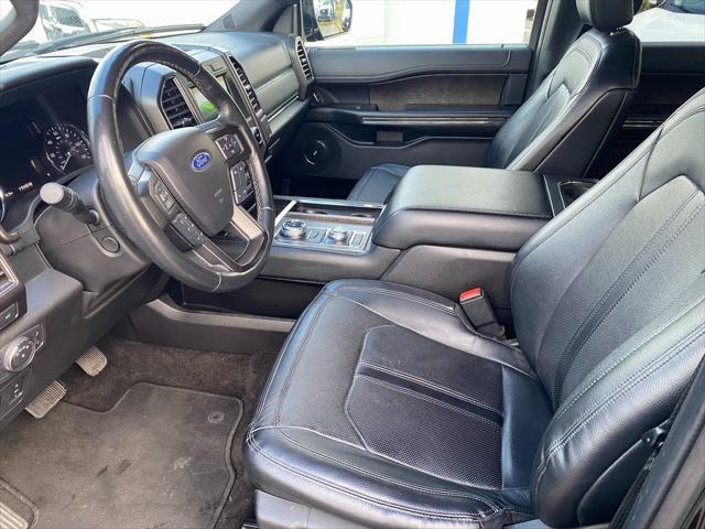 Photo of 2019 Agate Black Metallic Ford Expedition