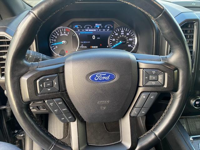 Photo of 2019 Agate Black Metallic Ford Expedition