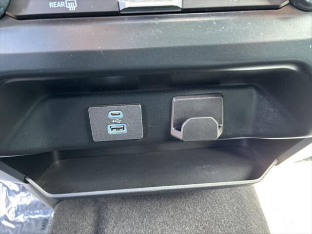 Photo of 2023 Iconic Silver Metallic Ford F-150