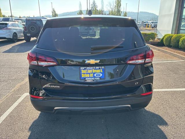 Photo of 2023 Mosaic Black Metallic Chevrolet Equinox