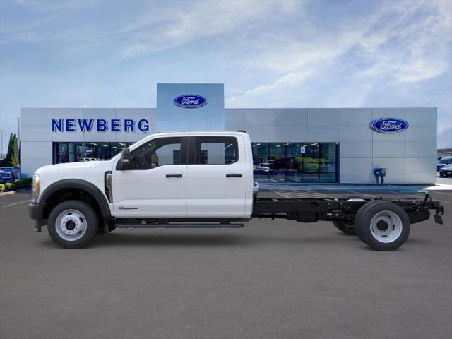 Photo of 2025 Oxford White Ford F-450