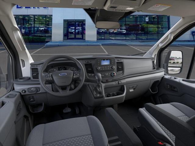 Photo of 2025 Oxford White Ford Transit-350