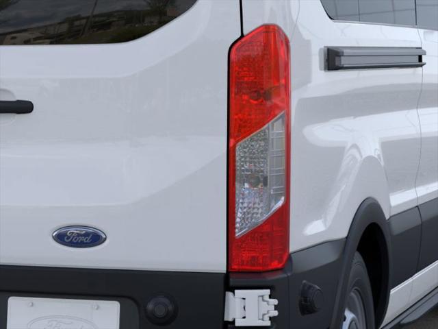 Photo of 2025 Oxford White Ford Transit-350