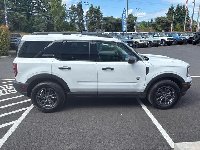 Photo of 2023 Oxford White Ford Bronco Sport